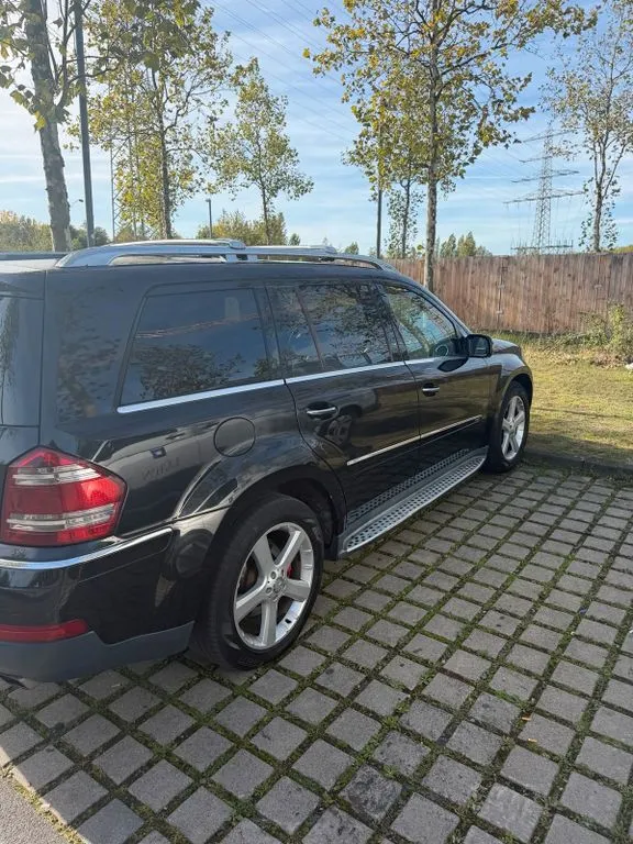 Mercedes-Benz GL 320