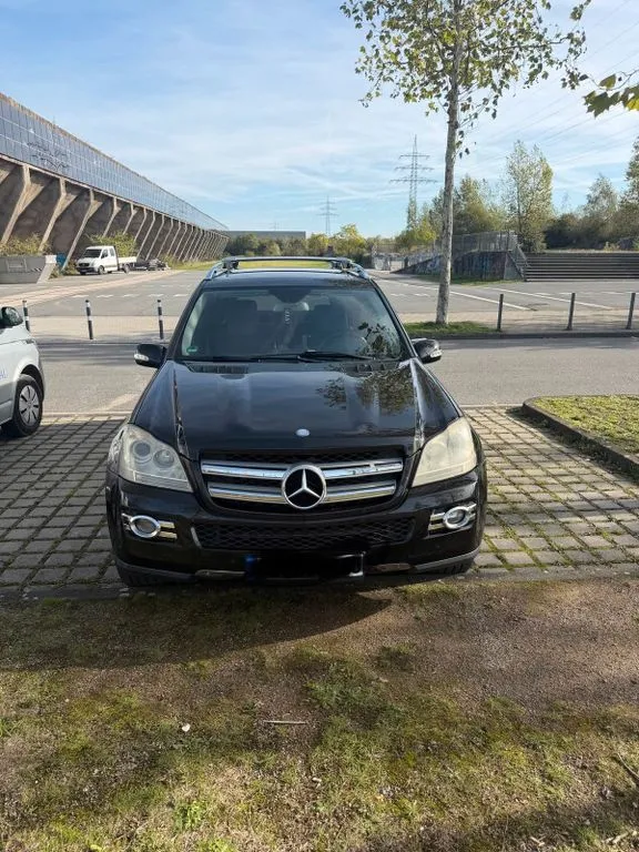 Mercedes-Benz GL 320