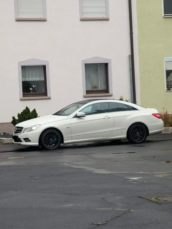 Mercedes-Benz E 350