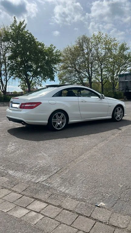 Mercedes-Benz E 350