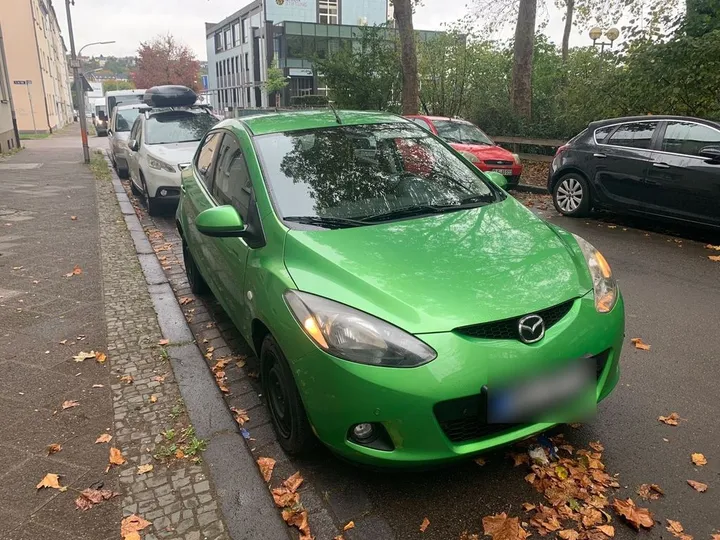 Mazda 2