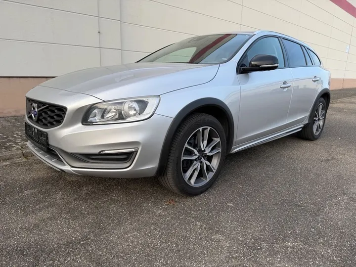 Volvo V60 Cross Country