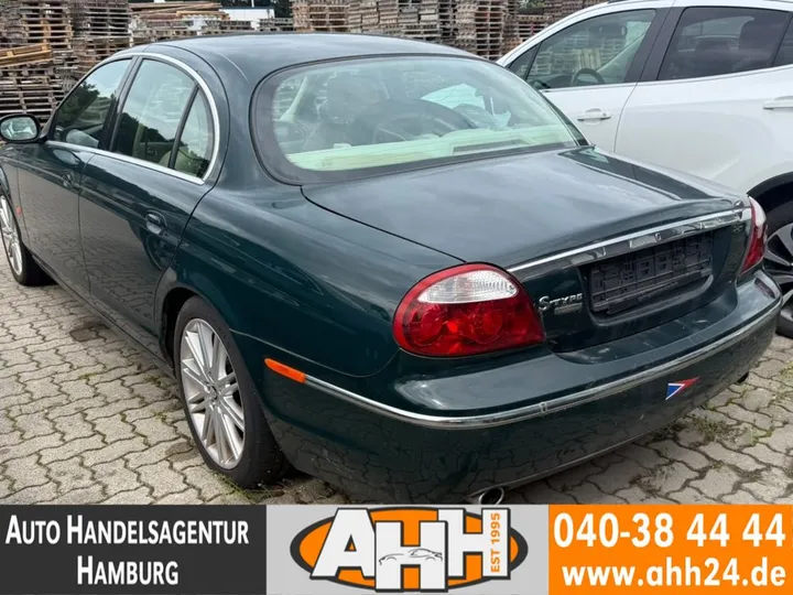Jaguar S-Type