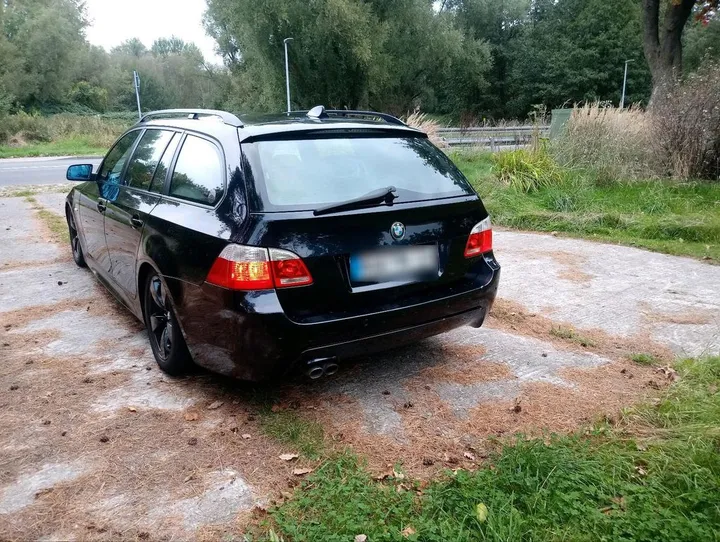 BMW 525