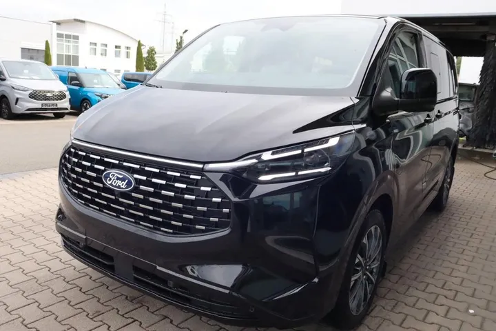 Ford Tourneo Custom