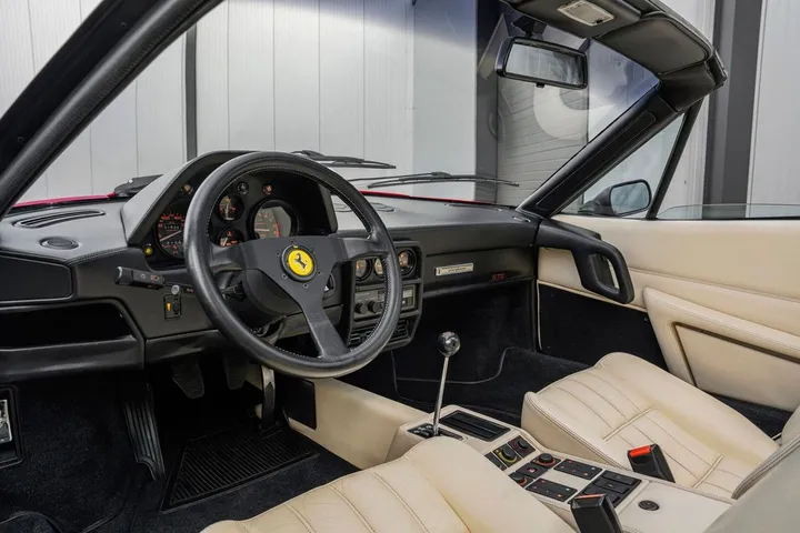 Ferrari 328