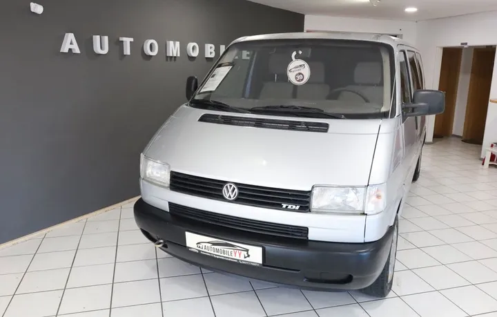 Volkswagen T4 Caravelle