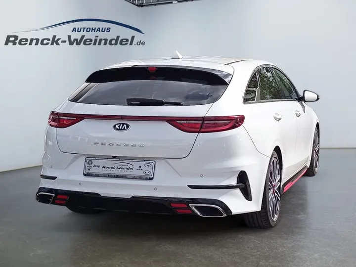 Kia pro cee'd / ProCeed