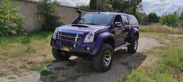 Isuzu D-Max