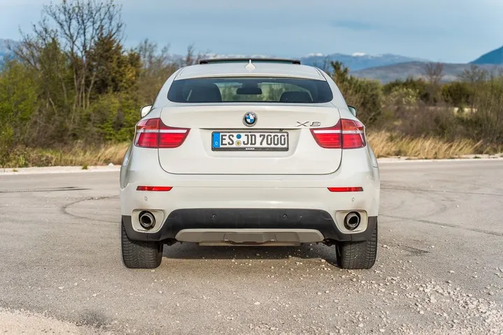BMW X6