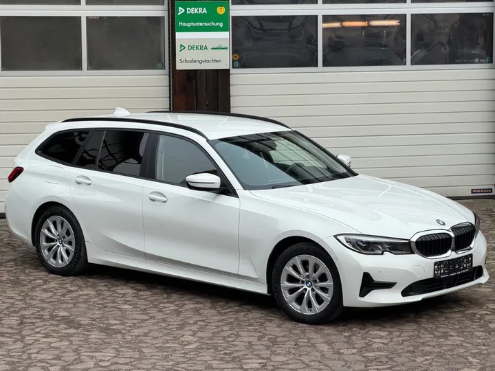BMW 320