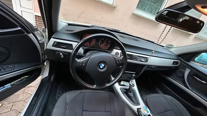 BMW 318