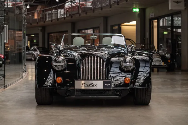 Morgan Plus 6