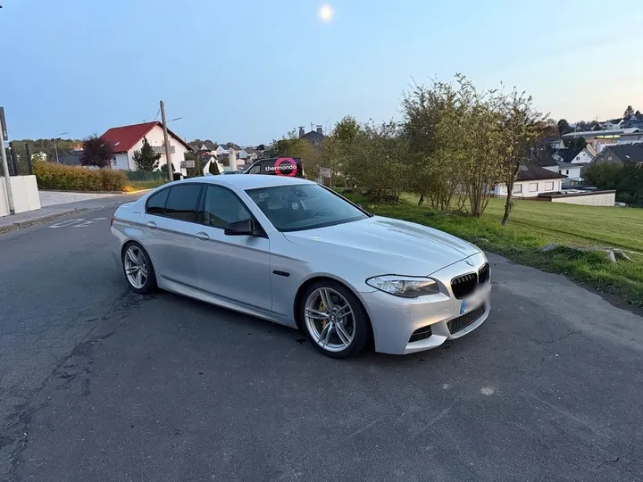 BMW 525