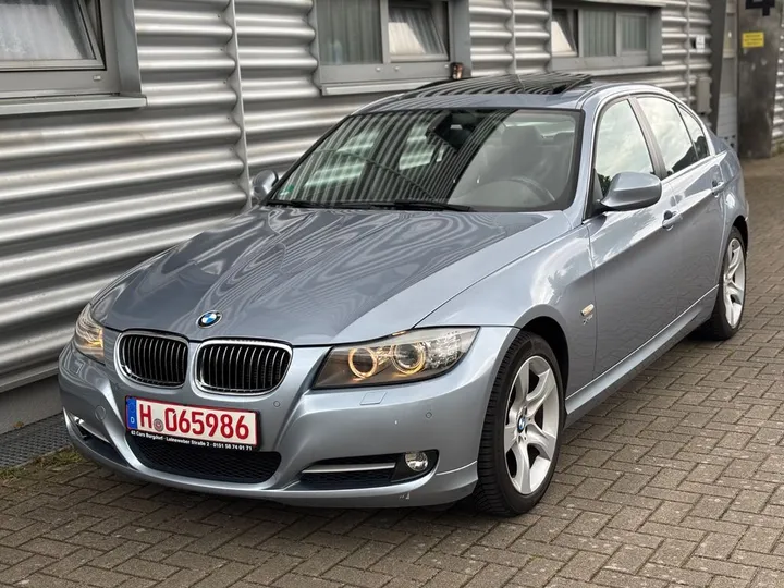 BMW 325