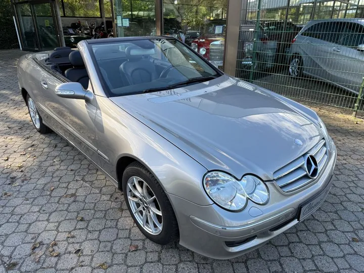 Mercedes-Benz CLK 200