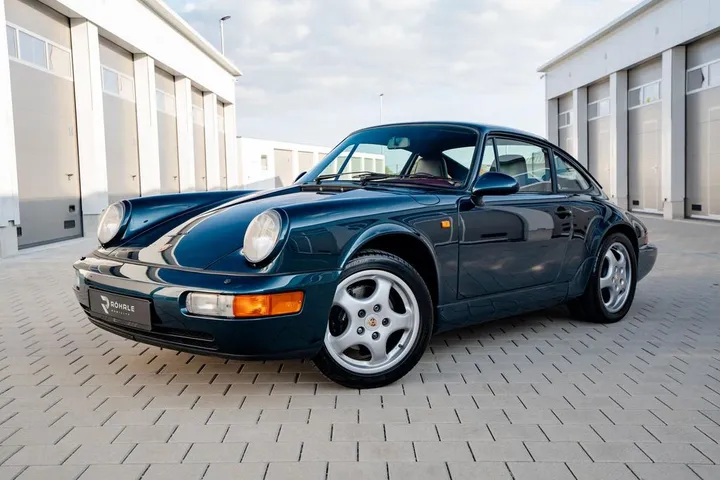 Porsche 964