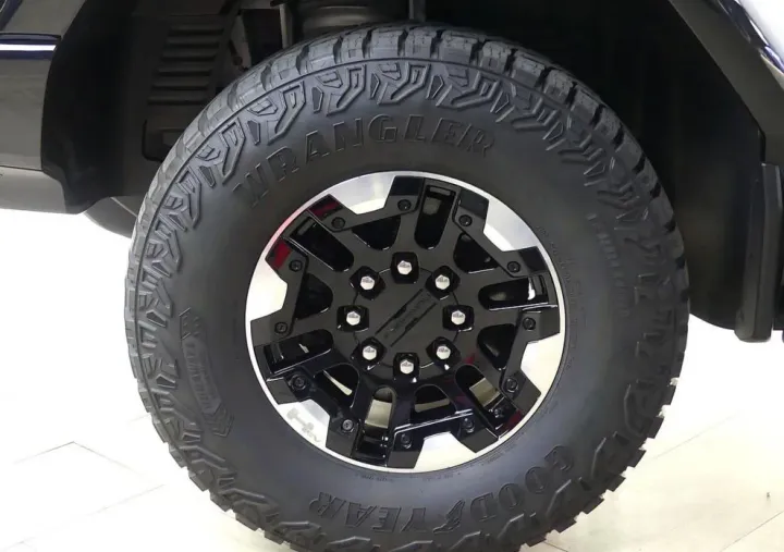 GMC Hummer EV