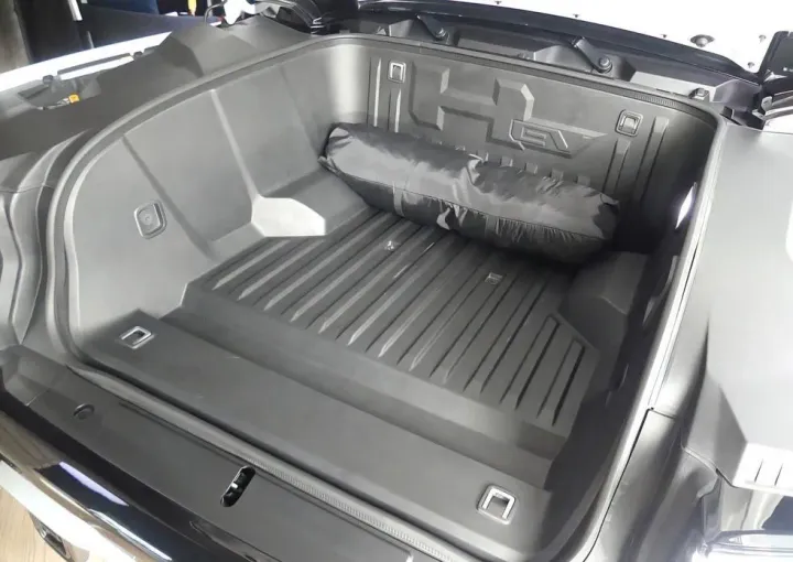 GMC Hummer EV