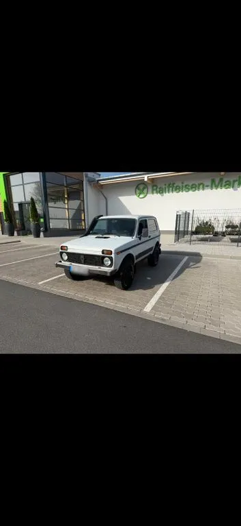 Lada Niva
