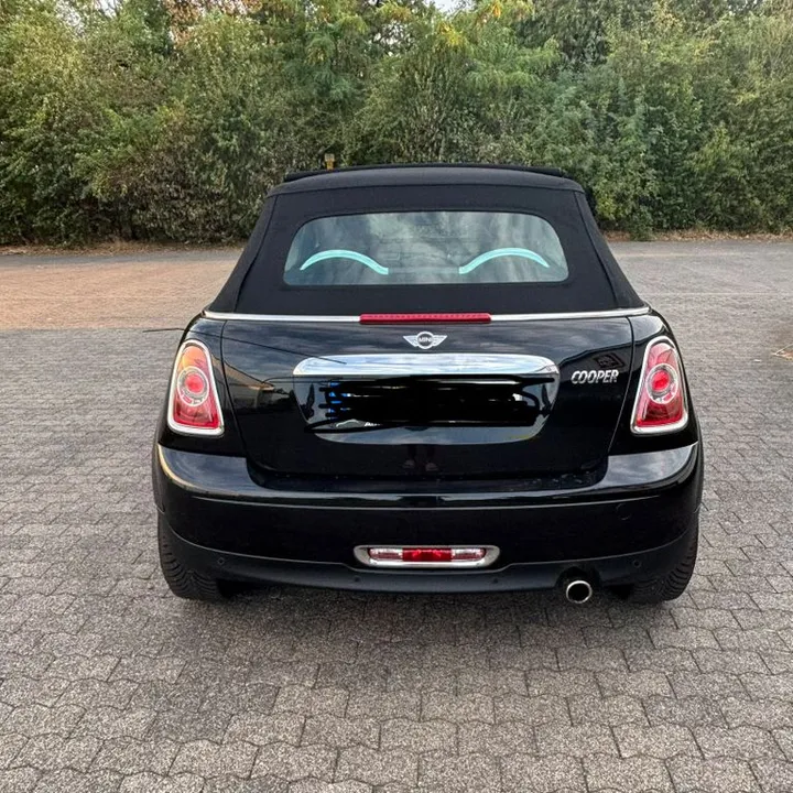 MINI Cooper Cabrio