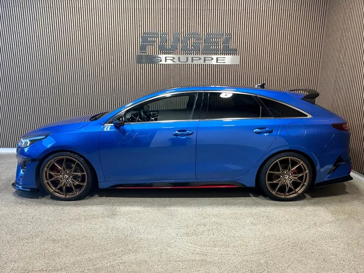 Kia pro cee'd / ProCeed