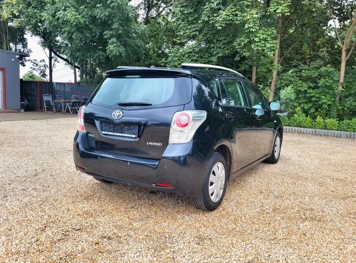 Toyota Verso