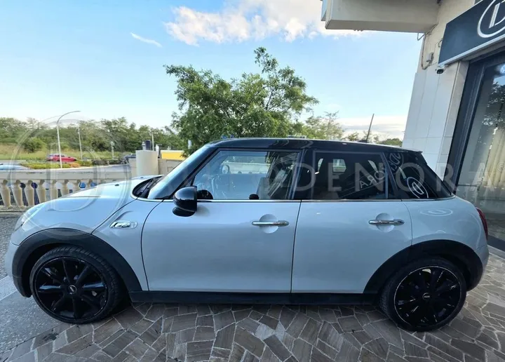MINI Cooper SD
