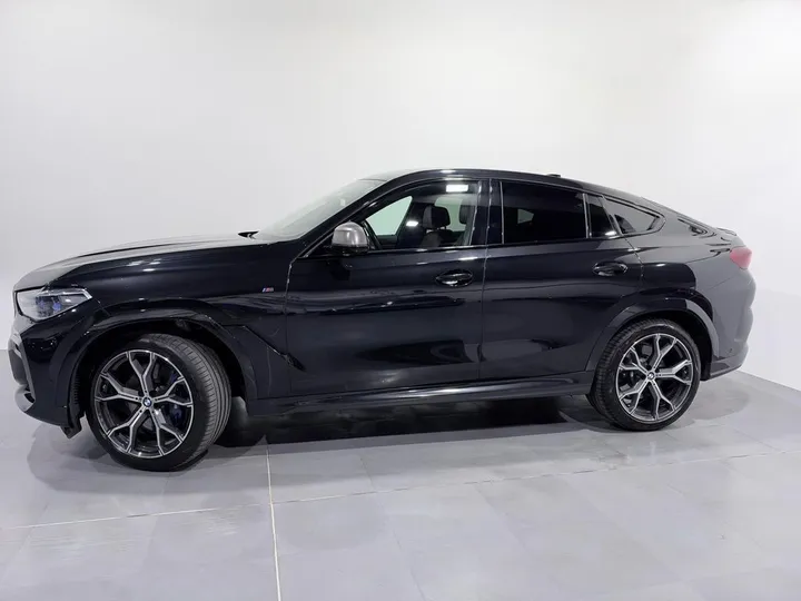 BMW X6 M50