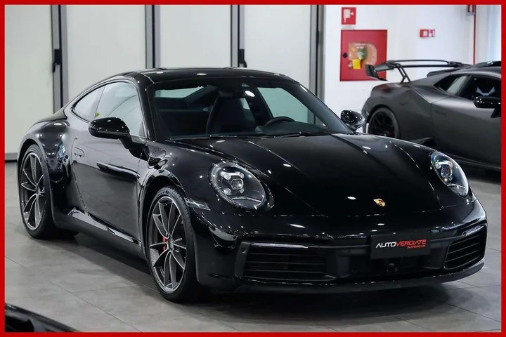 Porsche 992
