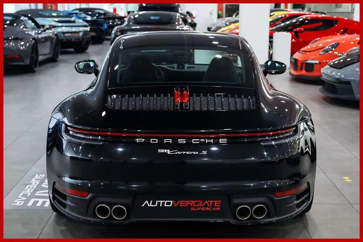 Porsche 992