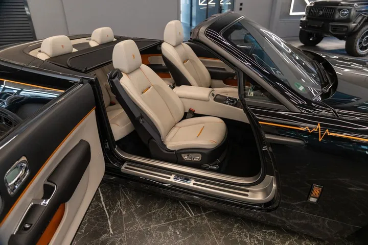 Rolls-Royce Dawn