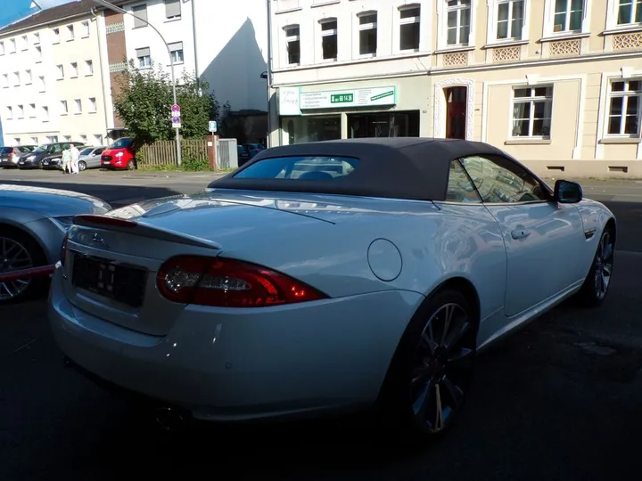 Jaguar XK