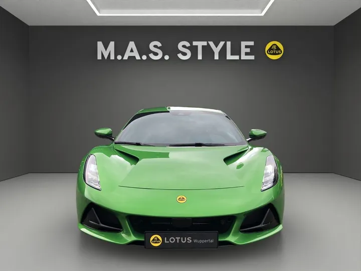 Lotus Emira