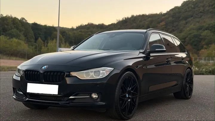 BMW 320