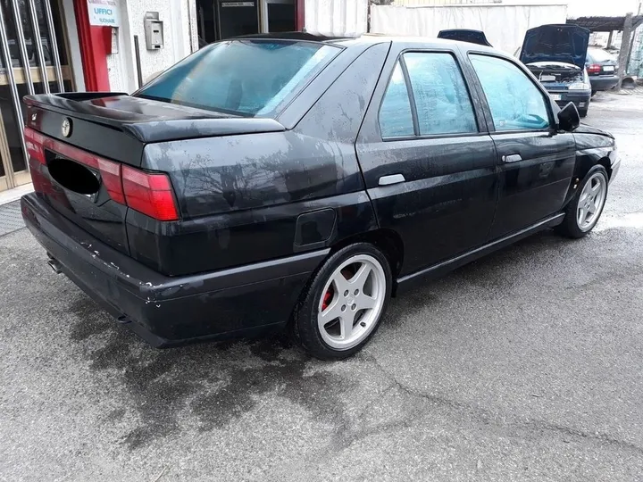 Alfa Romeo 155
