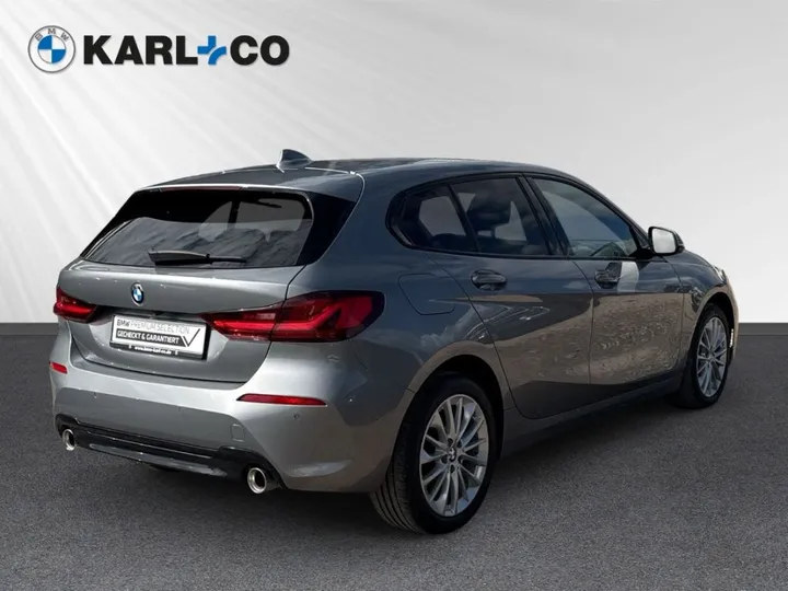 BMW 118