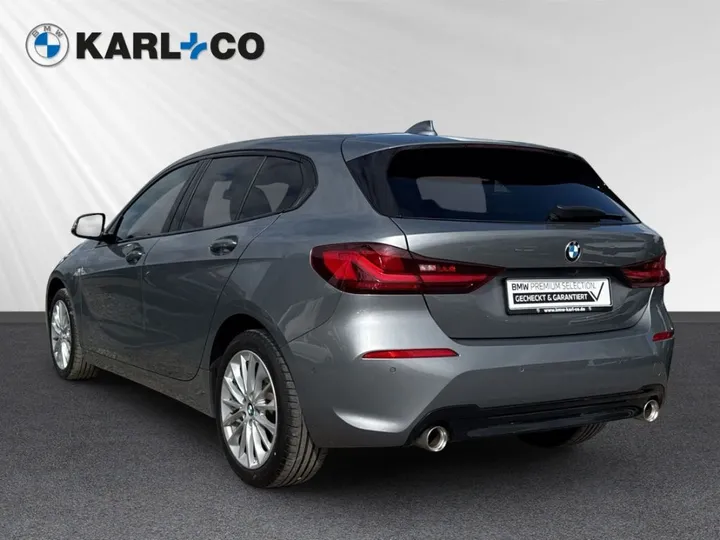BMW 118