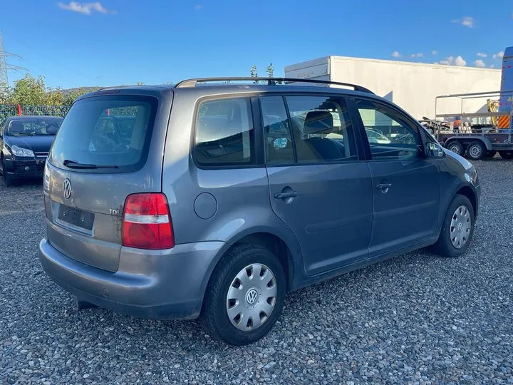 Volkswagen Touran