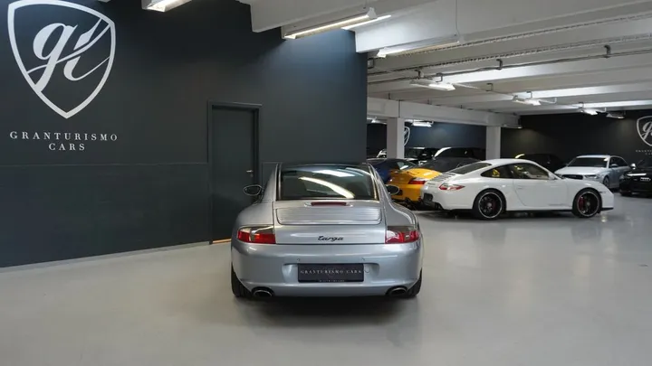 Porsche 996