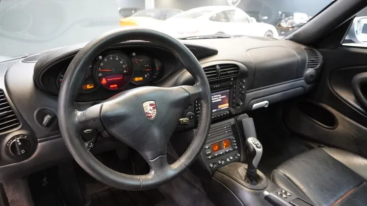 Porsche 996