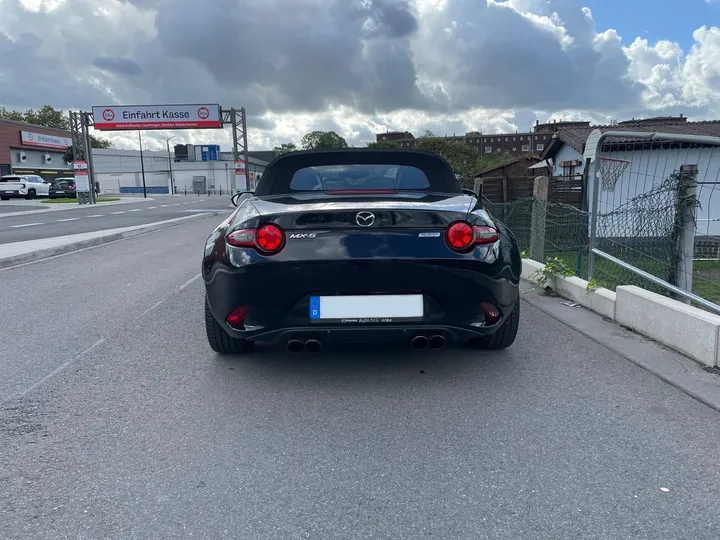 Mazda MX-5