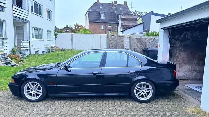 BMW 520