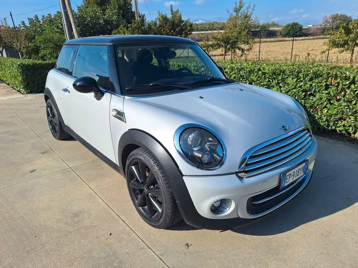 MINI Cooper D