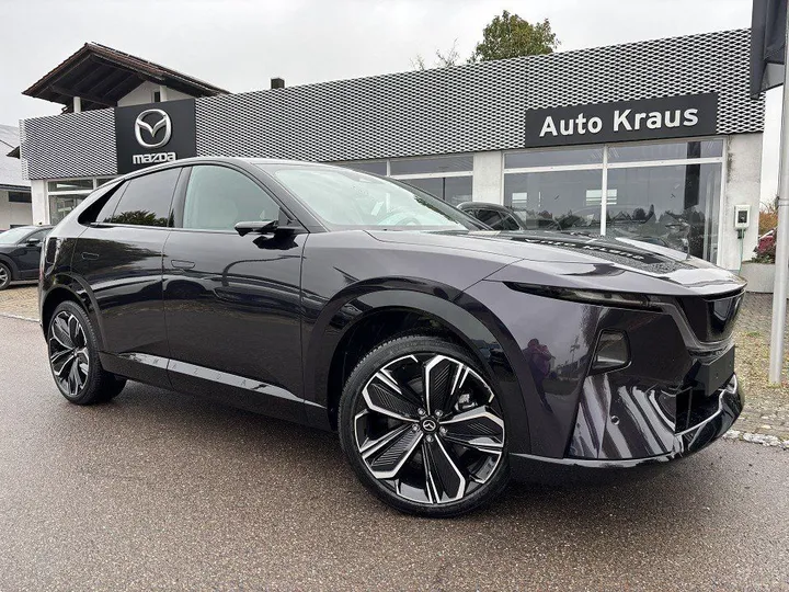 Mazda CX-6e