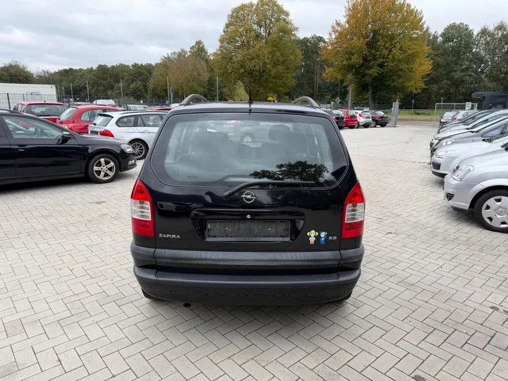 Opel Zafira