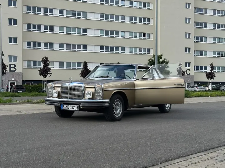 Mercedes-Benz 250