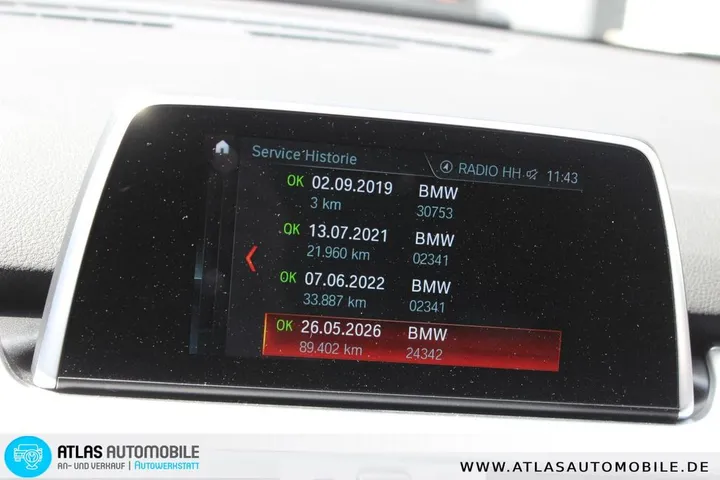 BMW 218