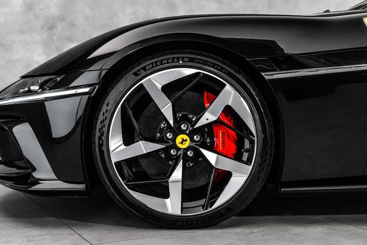 Ferrari 12Cilindri