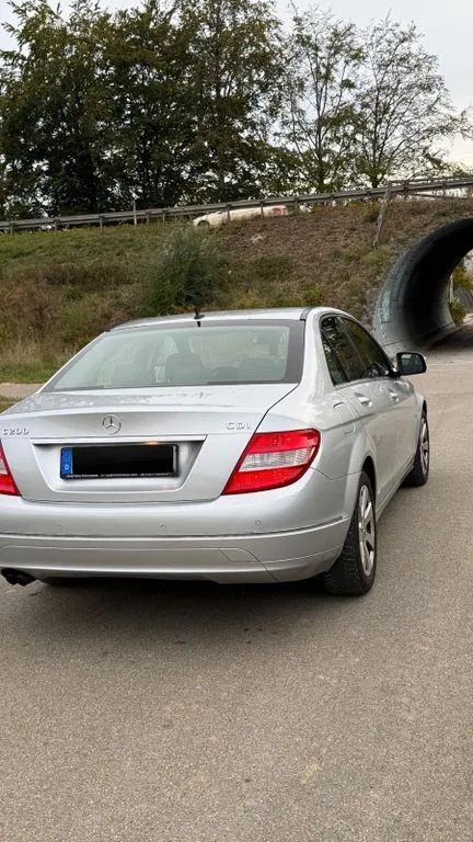 Mercedes-Benz C 200